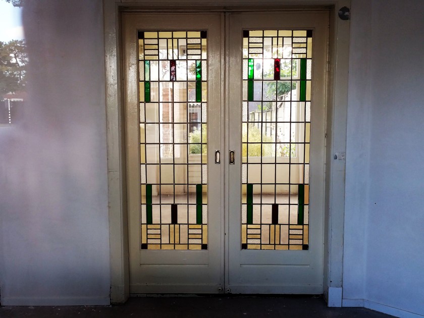 2016-10-10-13-01-23-2